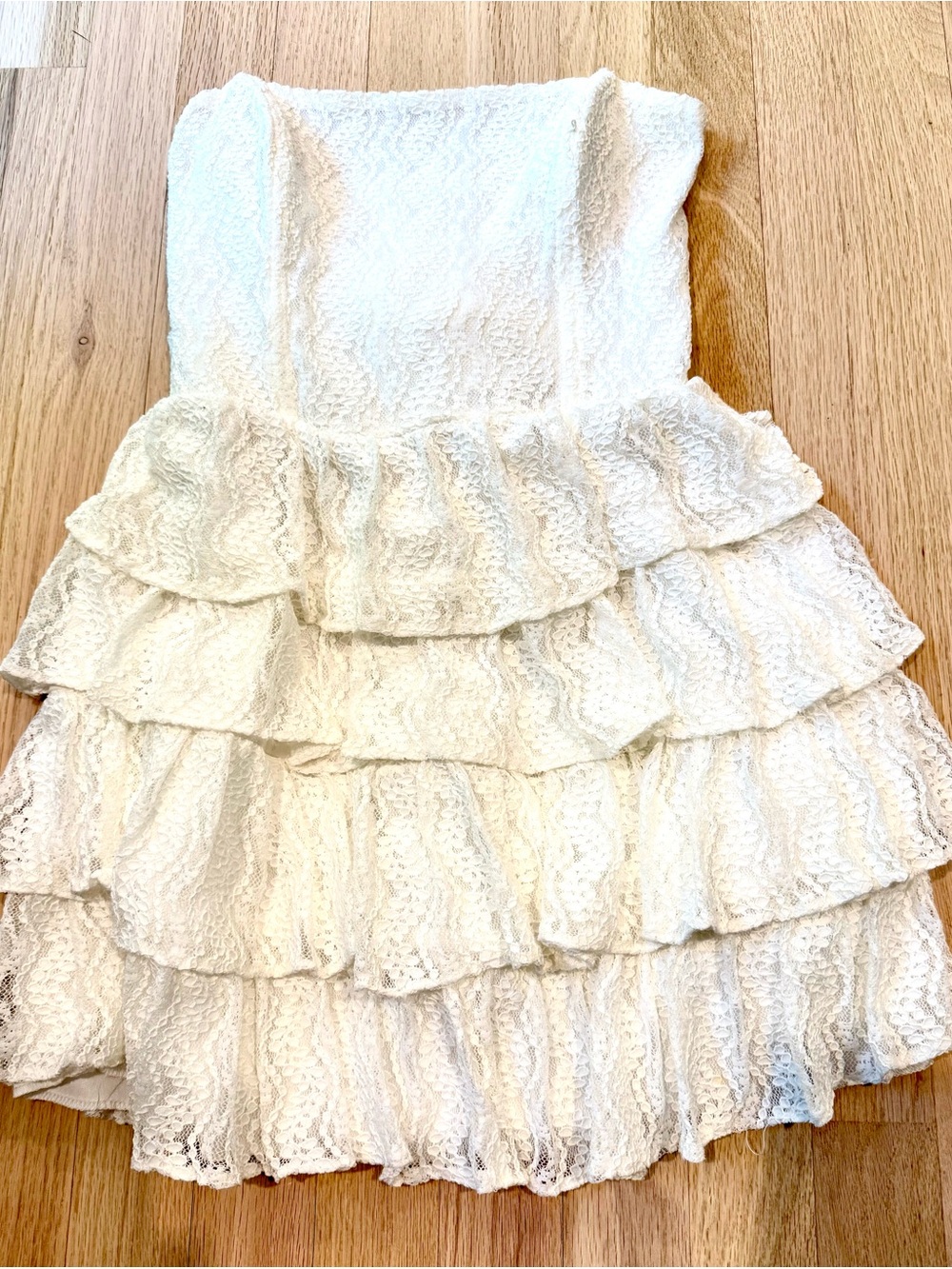 RENUAR Ivory Lace Tiered Ruffle Strapless Dress